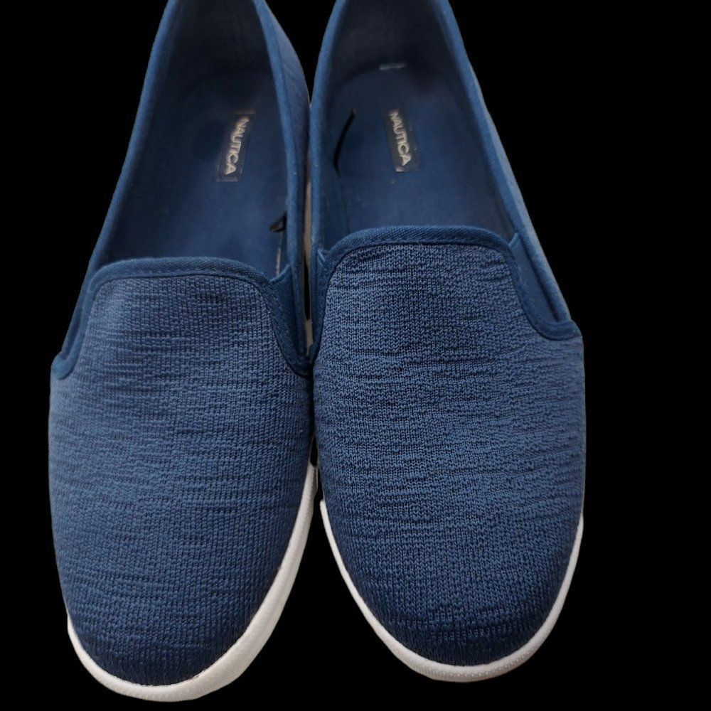 Nautica Slip on Women's 9 1/2W Navy Loafer